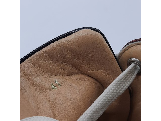 Paar sneakers, maat 41, louboutin - afbeelding 11 van  11