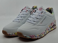 Paar sneakers, maat 41, skechers, uno - loving love 155506 - afbeelding 1 van  11