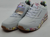 Paar sneakers, maat 41, skechers, uno - loving love 155506 - afbeelding 1 van  11