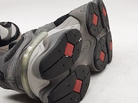 Paar sneakers, maat 41,5, new balance, u9060blk - afbeelding 2 van  10