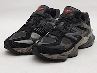 Paar sneakers, maat 41,5, new balance, u9060blk