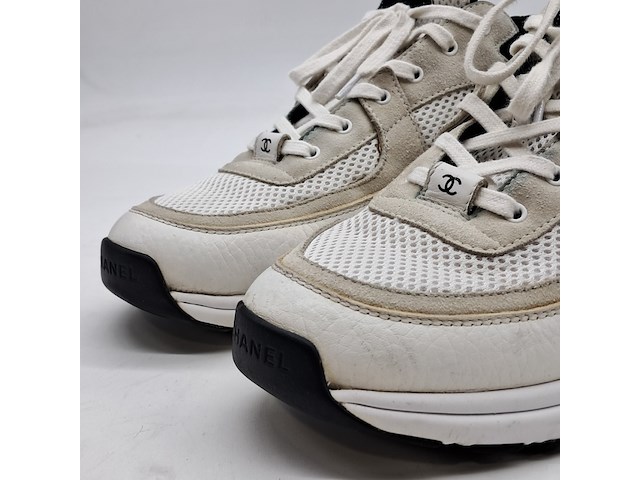 Paar sneakers, maat 42, chanel, w g38301 - afbeelding 2 van  9