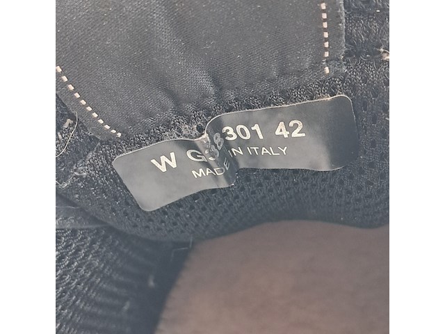 Paar sneakers, maat 42, chanel, w g38301 - afbeelding 9 van  9