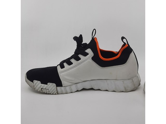 Paar sneakers, maat 42, hermes - afbeelding 6 van  9