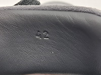 Paar sneakers, maat 42, hermès - afbeelding 12 van  12