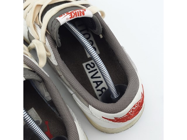 Paar sneakers, maat 42, nike, air jordan dm7866-162 - afbeelding 2 van  17