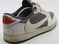 Paar sneakers, maat 42, nike, air jordan dm7866-162 - afbeelding 6 van  17