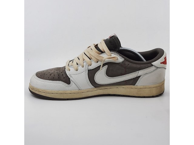 Paar sneakers, maat 42, nike, air jordan dm7866-162 - afbeelding 13 van  17