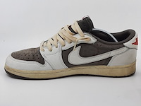 Paar sneakers, maat 42, nike, air jordan dm7866-162 - afbeelding 13 van  17