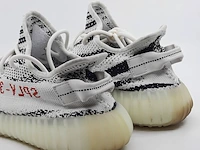 Paar sneakers, maat 43 1/3, adidas yeezy, cp9654 - afbeelding 7 van  10