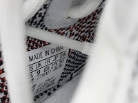 Paar sneakers, maat 43 1/3, adidas yeezy, cp9654 - afbeelding 9 van  10