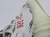 Paar sneakers, maat 43 1/3, adidas yeezy, cp9654 - afbeelding 10 van  10
