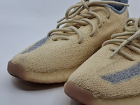 Paar sneakers, maat 43 1/3, adidas yeezy, fy5158 - afbeelding 3 van  10