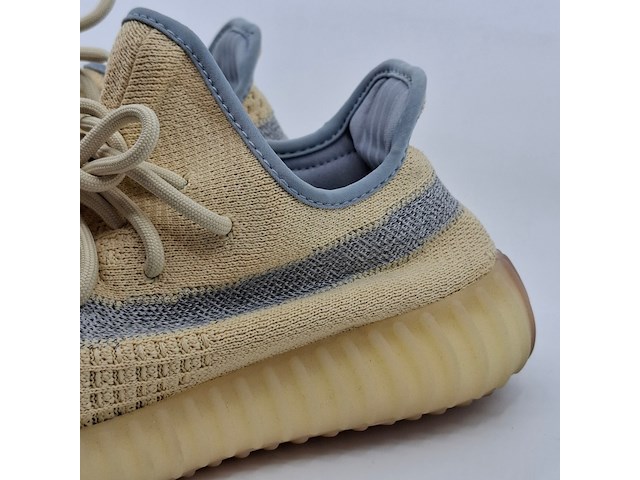Paar sneakers, maat 43 1/3, adidas yeezy, fy5158 - afbeelding 4 van  10