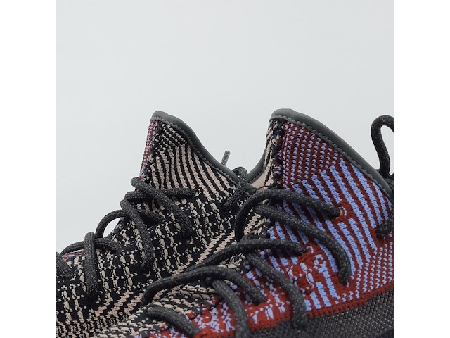 Paar sneakers, maat 43,5, adidas yeezy, fw5190 - afbeelding 7 van  12