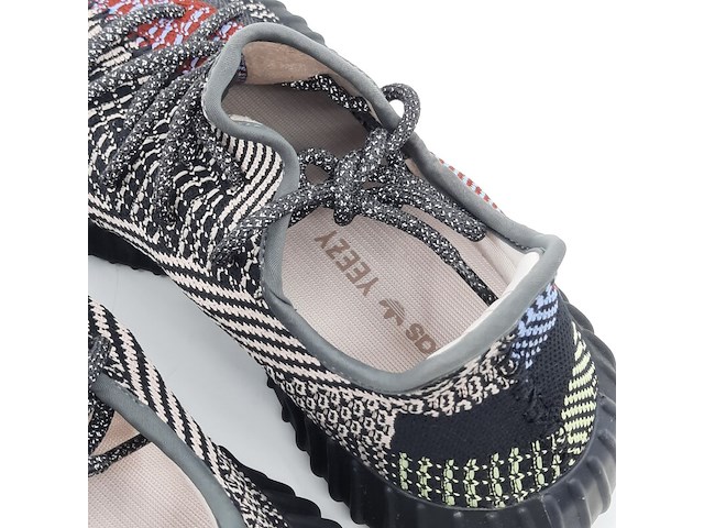 Paar sneakers, maat 43,5, adidas yeezy, fw5190 - afbeelding 12 van  12