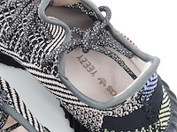 Paar sneakers, maat 43,5, adidas yeezy, fw5190 - afbeelding 12 van  12