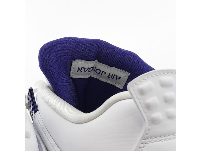 Paar sneakers, maat 44 1/2, air jordan, 4 retro metallic purple ct8527-115 - afbeelding 3 van  26
