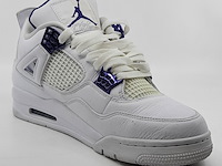 Paar sneakers, maat 44 1/2, air jordan, 4 retro metallic purple ct8527-115 - afbeelding 8 van  26