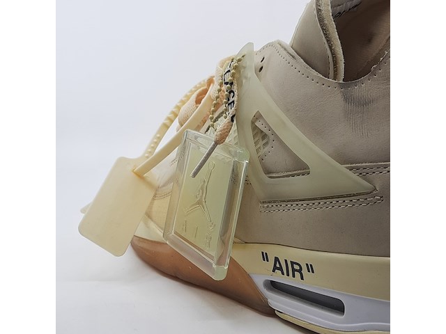 Paar sneakers, maat 44 1/2, air jordan, 4 retro off-white sail women cv9388-100 - afbeelding 10 van  28