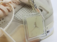 Paar sneakers, maat 44 1/2, air jordan, 4 retro off-white sail women cv9388-100 - afbeelding 6 van  28