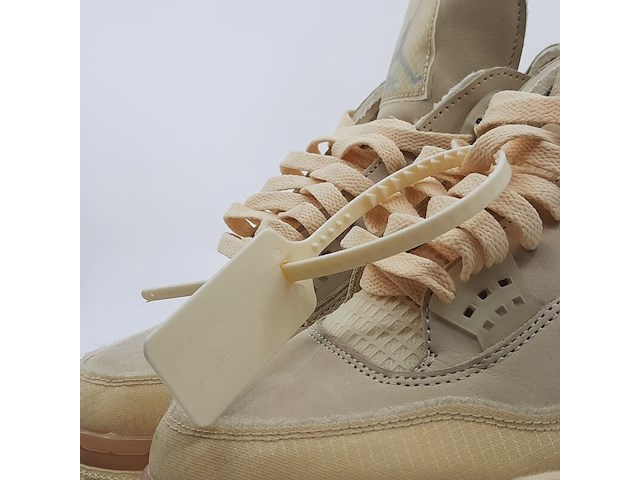 Paar sneakers, maat 44 1/2, air jordan, 4 retro off-white sail women cv9388-100 - afbeelding 26 van  28