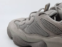 Paar sneakers, maat 44 2/3, adidas yeezy, gx3607 - afbeelding 10 van  12