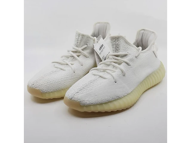 Paar sneakers, maat 44, adidas yeezy, cp9366 - afbeelding 1 van  12