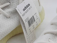Paar sneakers, maat 44, adidas yeezy, cp9366 - afbeelding 8 van  12