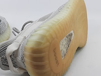 Paar sneakers, maat 44, adidas yeezy, ef2905 - afbeelding 3 van  12
