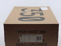 Paar sneakers, maat 44, adidas yeezy, ef2905 - afbeelding 4 van  12