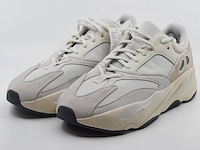 Paar sneakers, maat 44, adidas yeezy, eg7596 - afbeelding 1 van  12