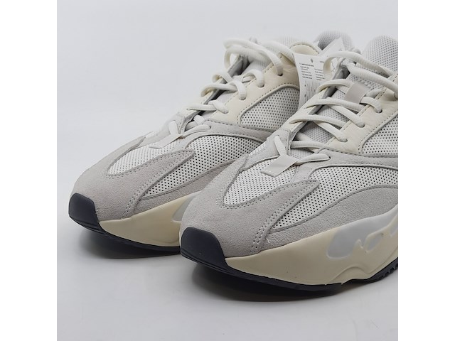 Paar sneakers, maat 44, adidas yeezy, eg7596 - afbeelding 5 van  12