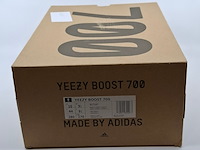Paar sneakers, maat 44, adidas yeezy, eg7597 - afbeelding 9 van  9