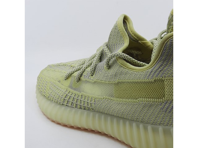 Paar sneakers, maat 44, adidas yeezy, fv3250 - afbeelding 9 van  11