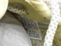 Paar sneakers, maat 44, adidas yeezy, fv3250 - afbeelding 10 van  11