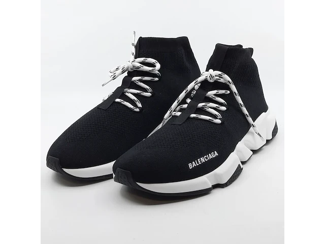 Paar sneakers, maat 44, balenciaga - afbeelding 1 van  11