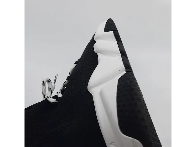 Paar sneakers, maat 44, balenciaga - afbeelding 11 van  11