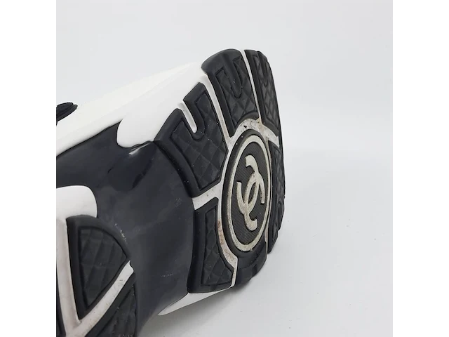 Paar sneakers, maat 44, chanel, w g38301 - afbeelding 4 van  13