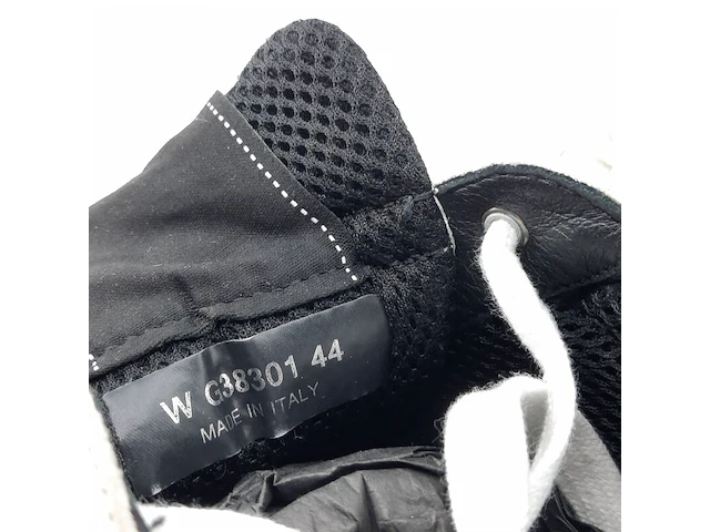 Paar sneakers, maat 44, chanel, w g38301 - afbeelding 12 van  13