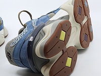 Paar sneakers, maat 44, new balance, u9060bd1, 2022 - afbeelding 2 van  11