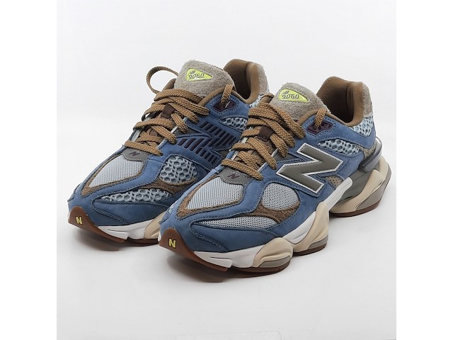 Paar sneakers, maat 44, new balance, u9060bd1, 2022 - afbeelding 1 van  11