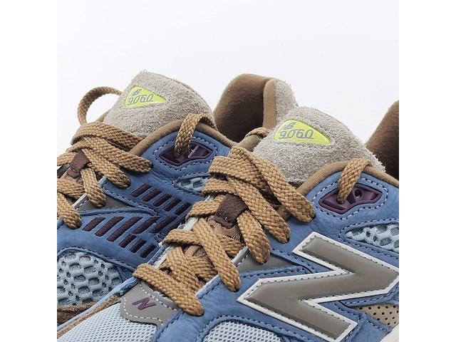 Paar sneakers, maat 44, new balance, u9060bd1, 2022 - afbeelding 6 van  11