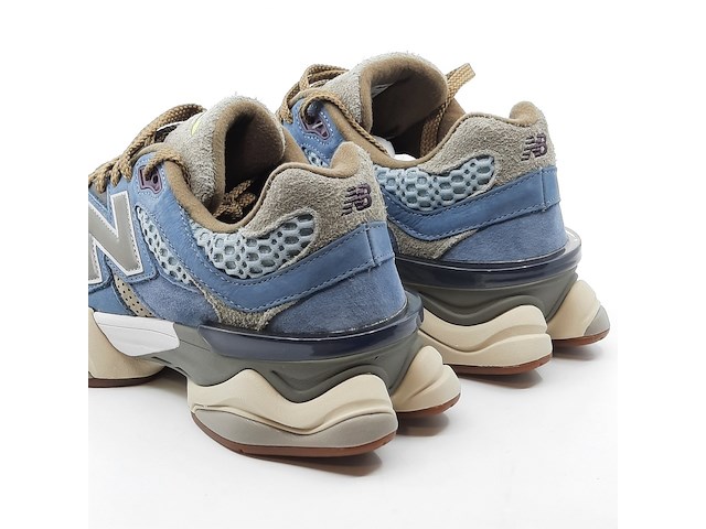 Paar sneakers, maat 44, new balance, u9060bd1, 2022 - afbeelding 8 van  11