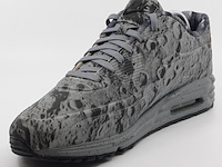 Paar sneakers, maat 44, nike, air max 700098-007 - afbeelding 7 van  18