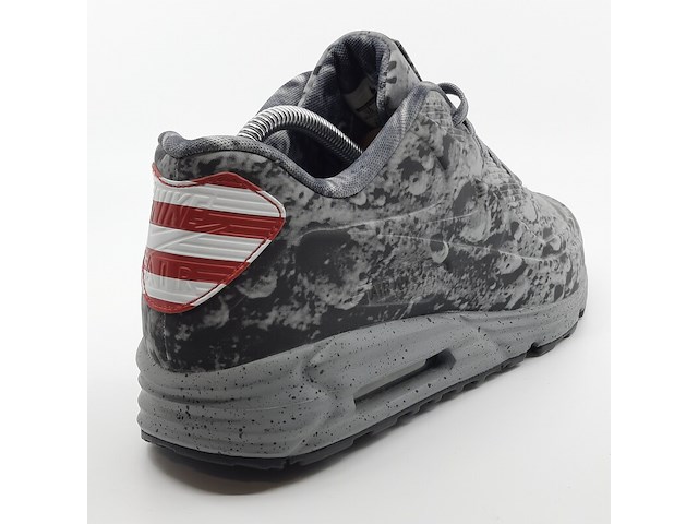 Paar sneakers, maat 44, nike, air max 700098-007 - afbeelding 9 van  18