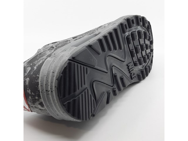 Paar sneakers, maat 44, nike, air max 700098-007 - afbeelding 10 van  18