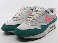 Paar sneakers, maat 44, nike, air max ah8145-106 - afbeelding 1 van  19
