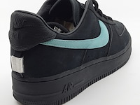 Paar sneakers, maat 44, nike x tiffany & co, dz1382-001 - afbeelding 7 van  22