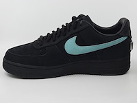 Paar sneakers, maat 44, nike x tiffany & co, dz1382-001 - afbeelding 18 van  22